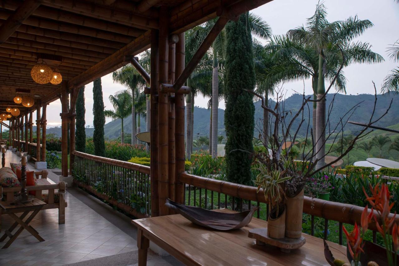 Hotel Casa San Carlos Lodge Pereira Esterno foto